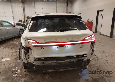 2017 Lincoln Mkx Black Label z USA, uszkodzony, nr VIN 2LMPJ9JR2HBL45411